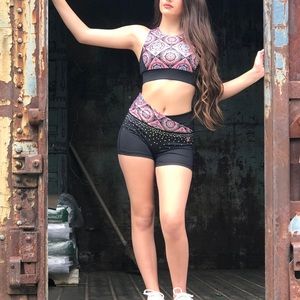 Rebel in Barcelona Exclusive shorts and crop